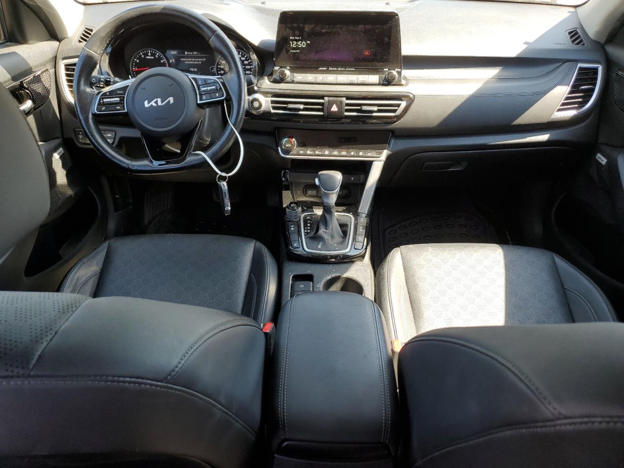 2022 Kia Seltos Sx VIN: KNDETCA25N7287980 Lot: 70936655