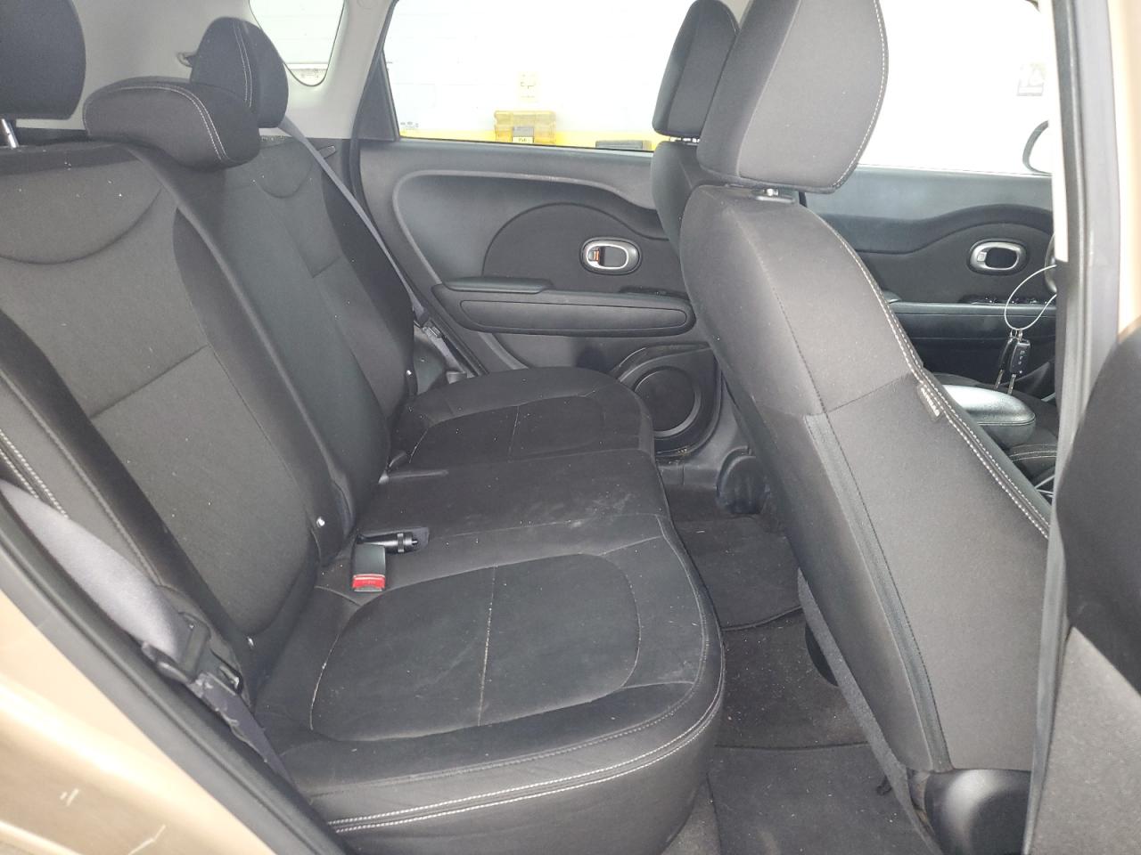 2016 Kia Soul VIN: KNDJN2A24G7245581 Lot: 81905485