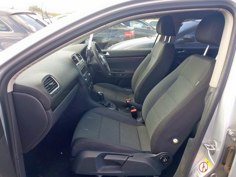 2013 VOLKSWAGEN GOLF SE TDI S-A 