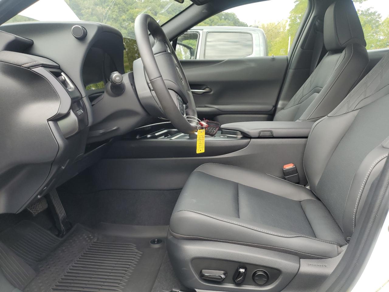 2025 Lexus Ux 300H Base VIN: JTHUCJDHXS2007901 Lot: 80366635