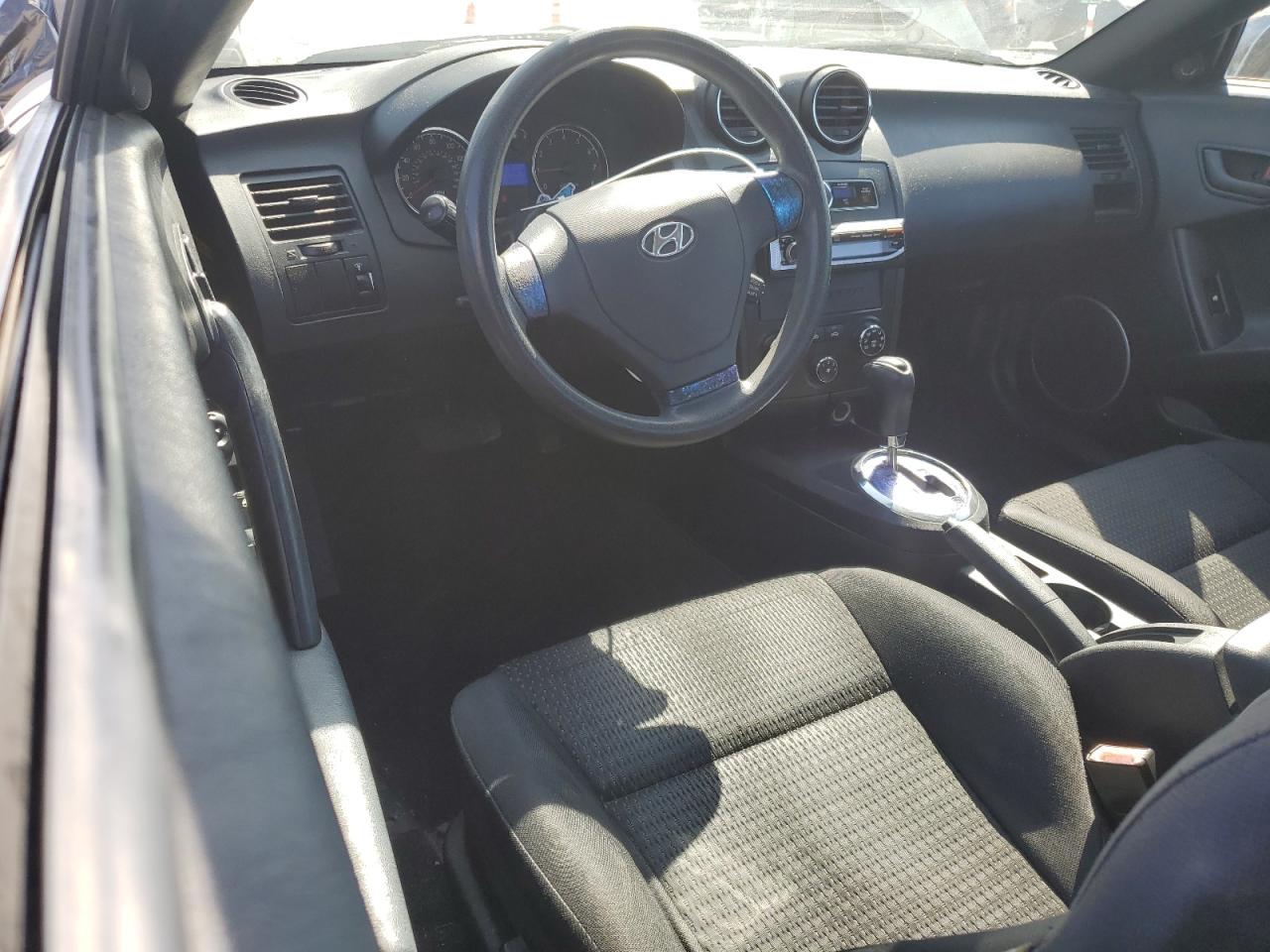 2008 Hyundai Tiburon Gs VIN: KMHHM66D08U266087 Lot: 71197855