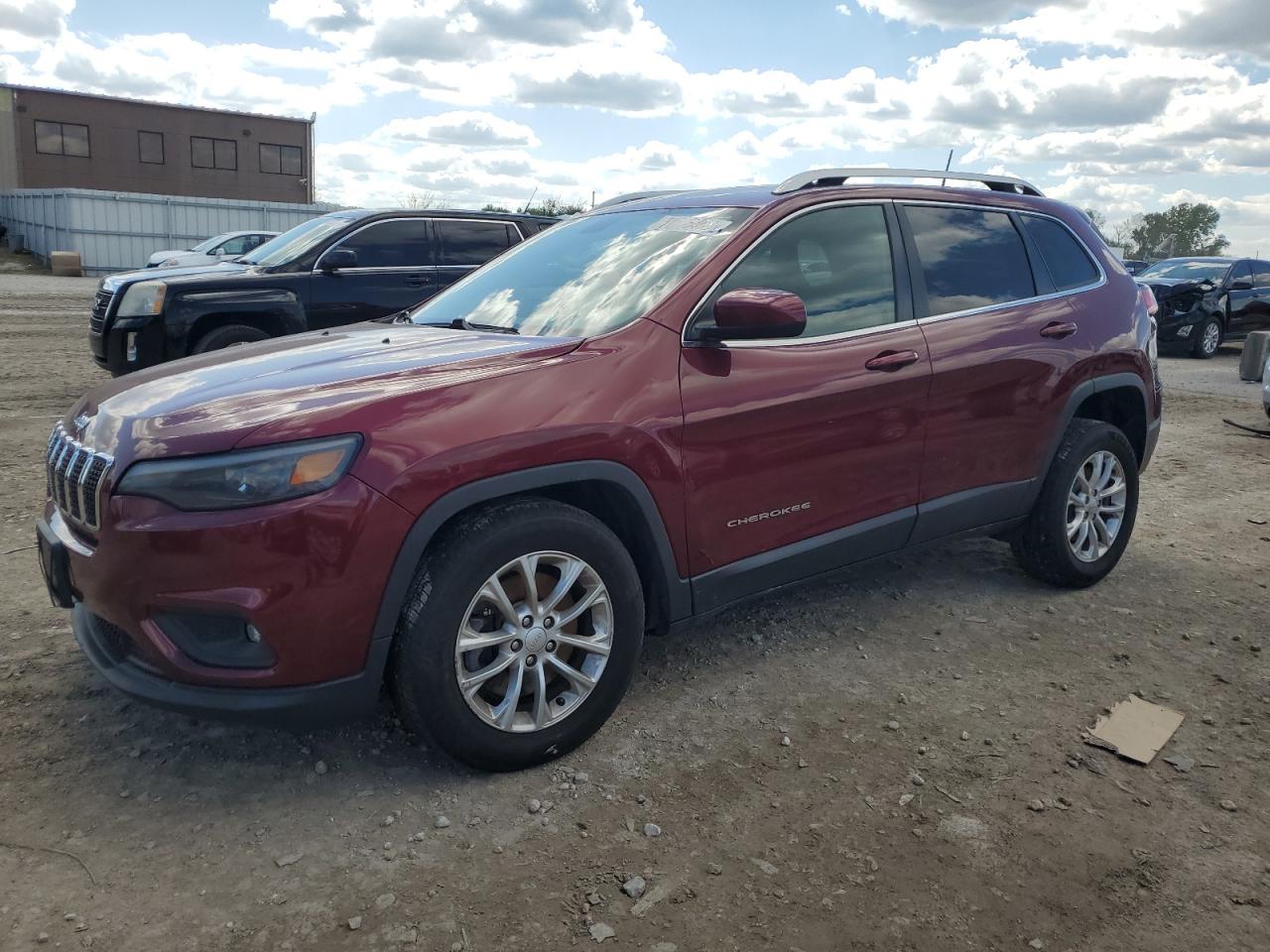 2019 Jeep Cherokee Latitude 1C4PJMCX1KD346680 photo #1