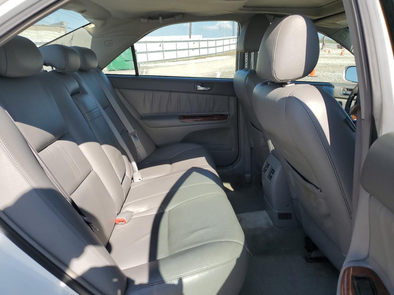 2005 Toyota Camry Le VIN: 4T1BE30K75U394654 Lot: 71539425