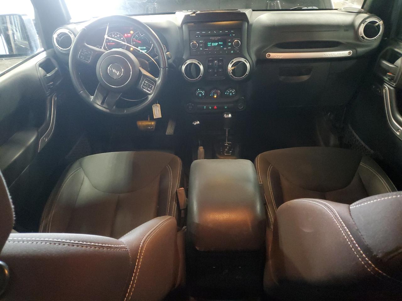 2015 Jeep Wrangler Unlimited Rubicon VIN: 1C4BJWFG2FL763495 Lot: 71843355