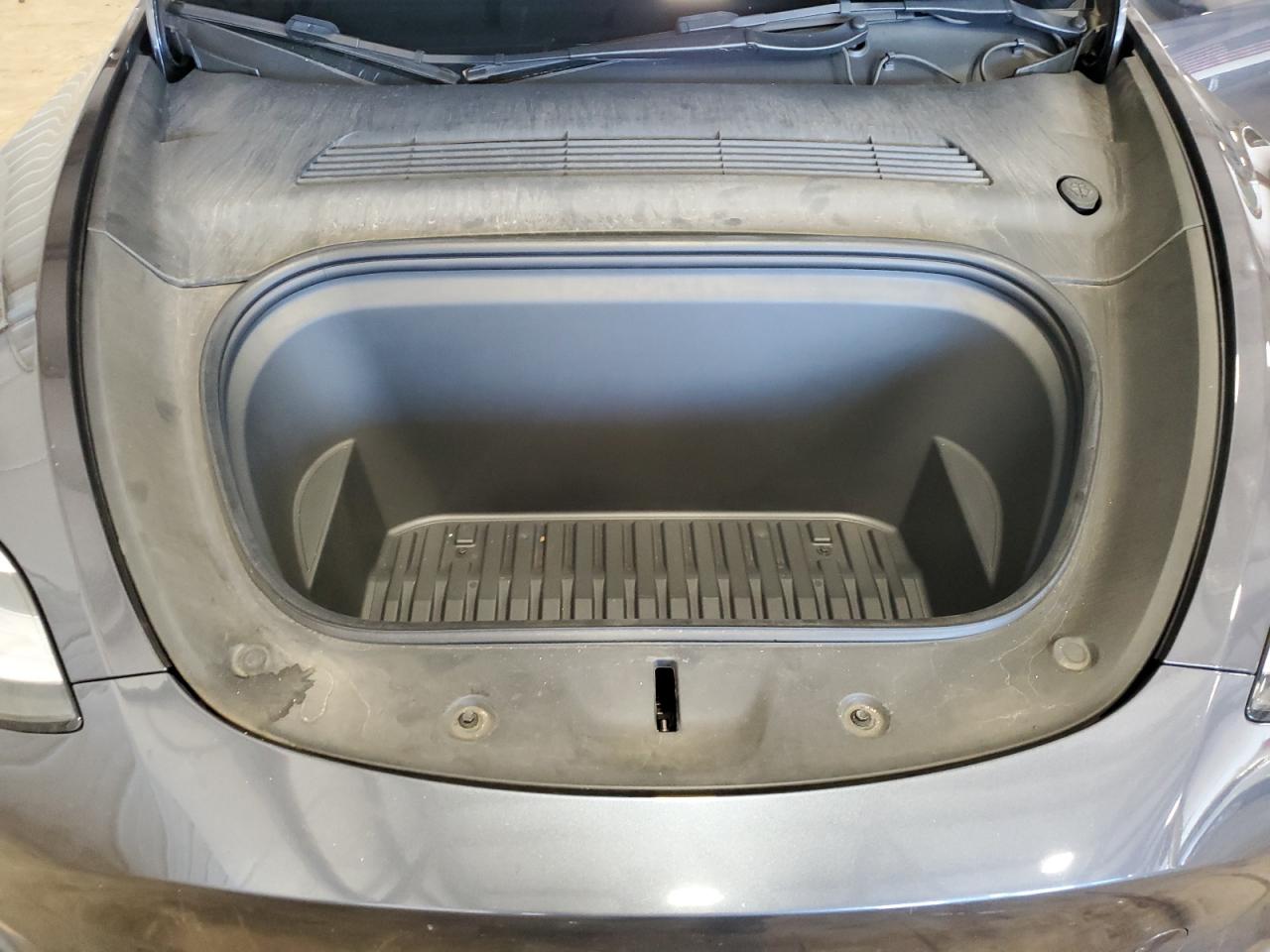 2021 Tesla Model Y VIN: 5YJYGDEE9MF241573 Lot: 80918595