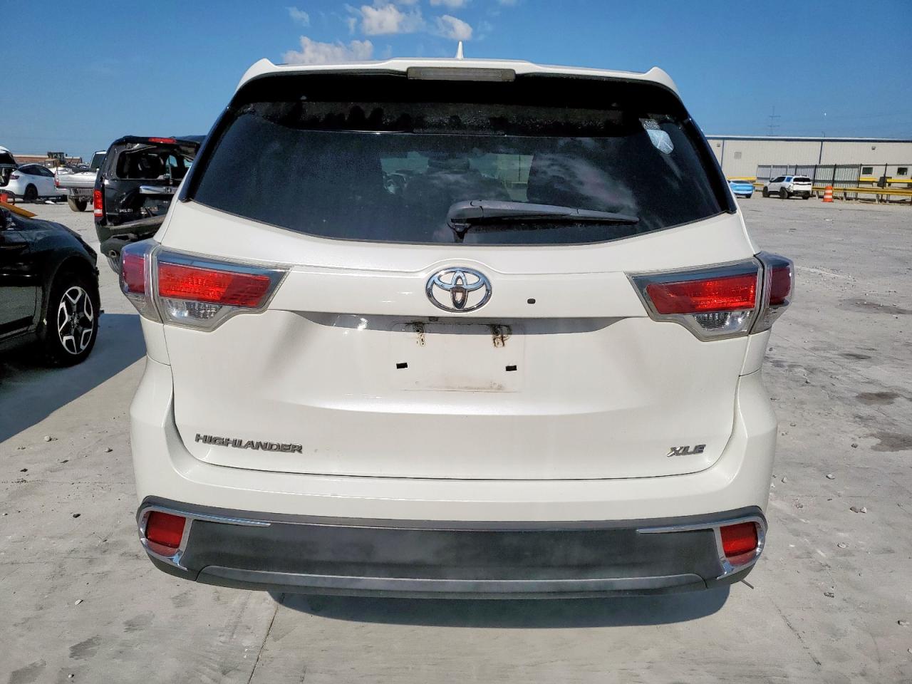 2016 Toyota Highlander Xle VIN: 5TDKKRFH7GS162509 Lot: 71402775