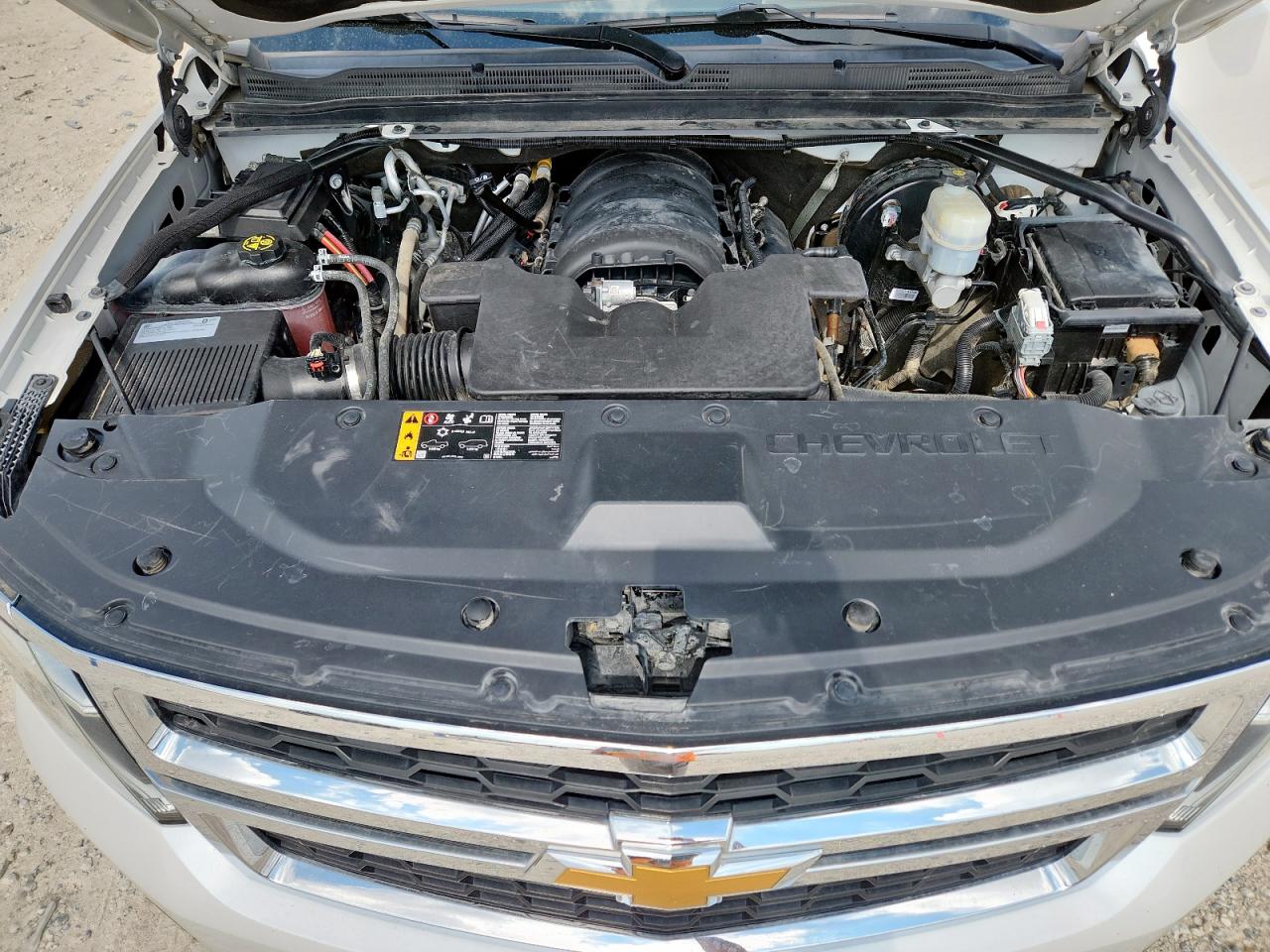 2020 Chevrolet Suburban C1500 Lt VIN: 1GNSCHKC5LR142194 Lot: 81393325