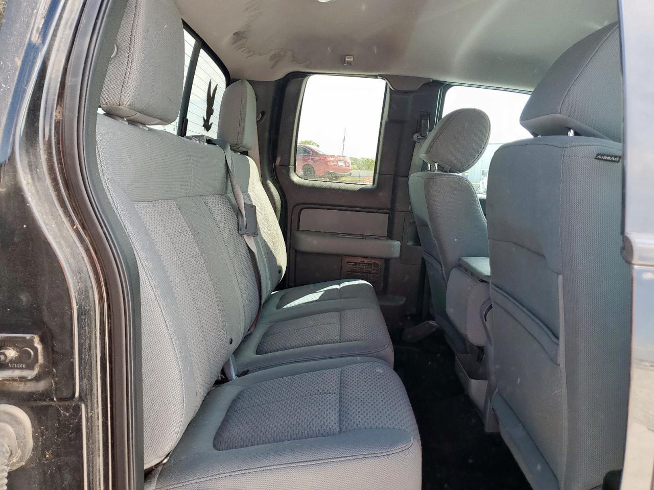 2013 Ford F150 Super Cab VIN: 1FTFX1CF8DFB44393 Lot: 81899575