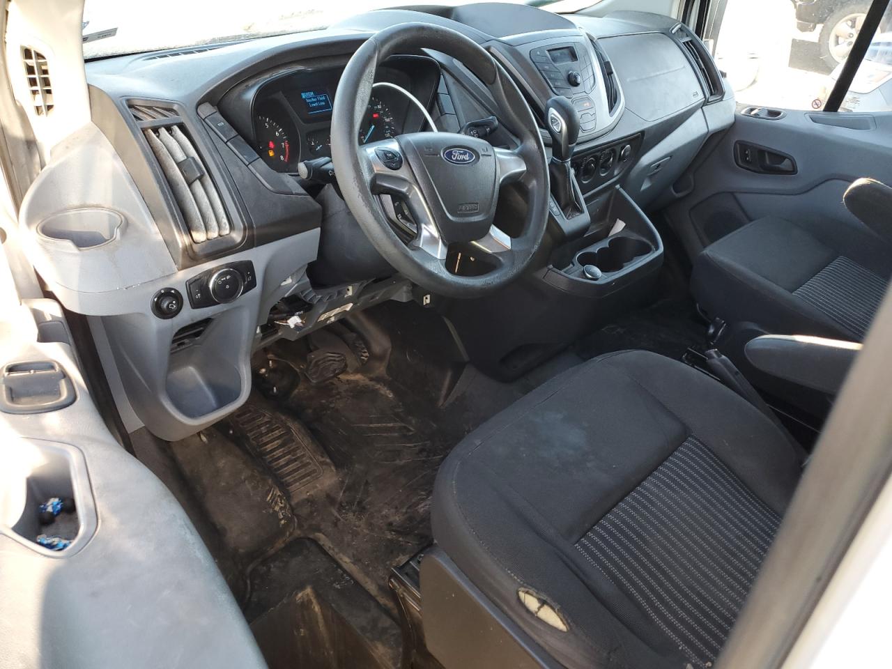 2019 Ford Transit T-250 VIN: 1FTYR1ZM5KKA56169 Lot: 81091215