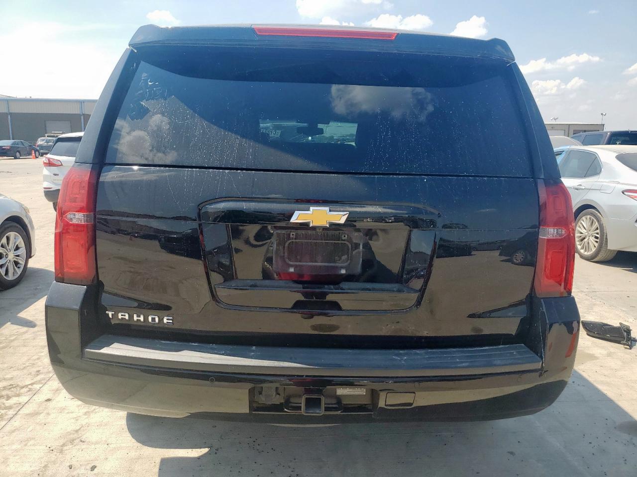 2018 Chevrolet Tahoe C1500 Ls VIN: 1GNSCAKC8JR166901 Lot: 81231255
