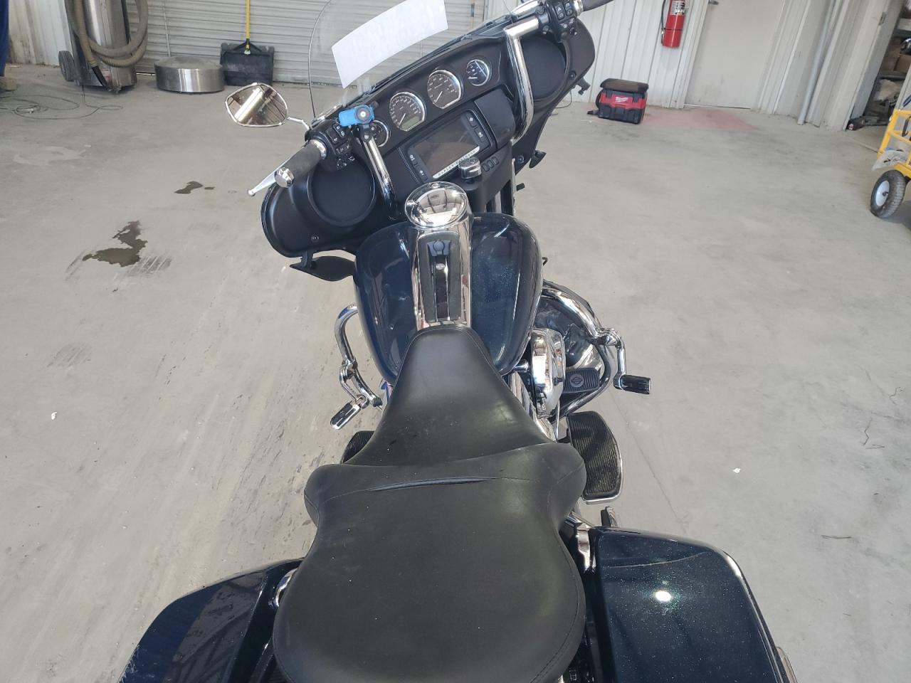 2016 Harley-Davidson Flhtcu Ultra Classic Electra Glide VIN: 1HD1FCM17GB674263 Lot: 84552205