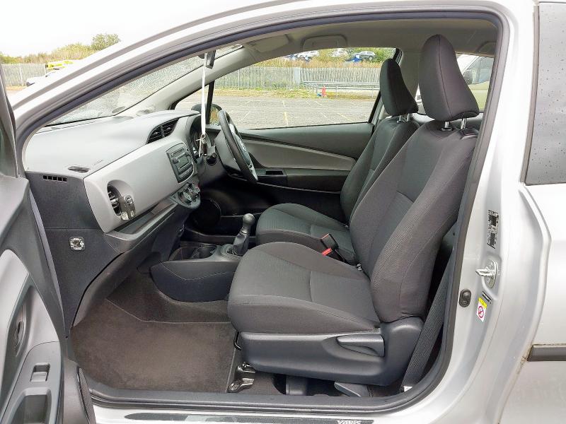 2015 TOYOTA YARIS 1.0 VVT-I ACTIVE 3DR