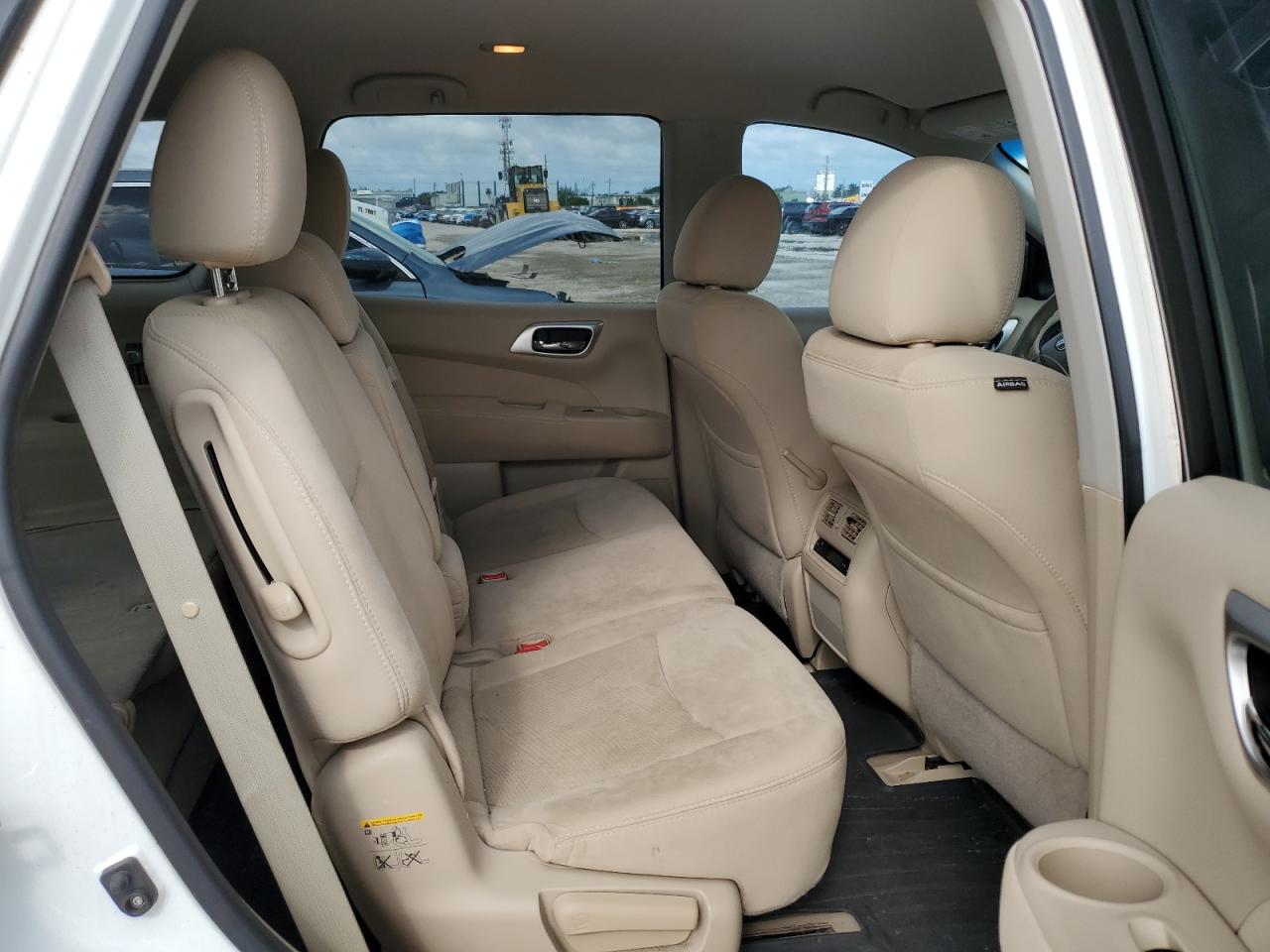 2014 Nissan Pathfinder S VIN: 5N1AR2MN7EC662574 Lot: 81870285