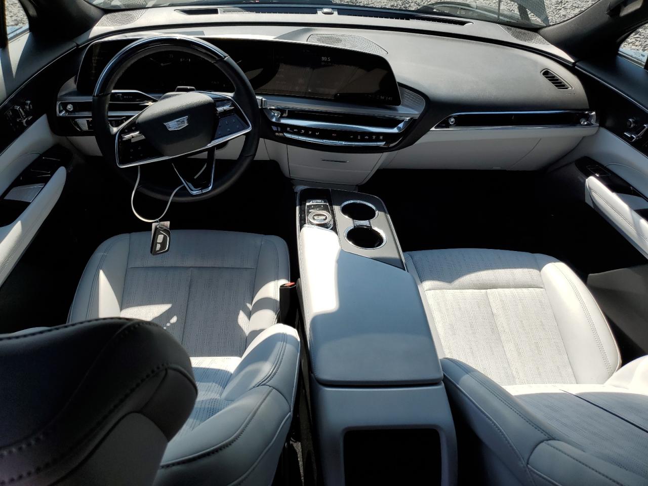 2024 Cadillac Lyriq Luxury VIN: 1GYKPRRLXRZ111549 Lot: 80363495