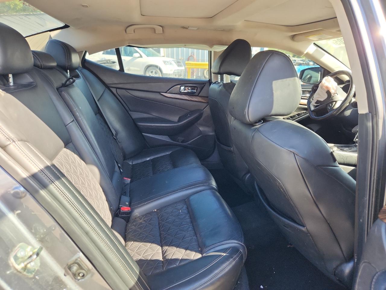 2017 Nissan Maxima 3.5S VIN: 1N4AA6AP3HC402949 Lot: 82172705