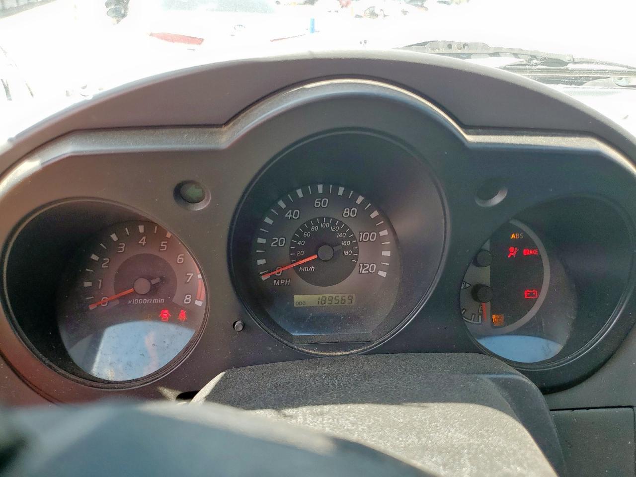 2003 Nissan Xterra Xe VIN: 5N1ED28T03C666827 Lot: 81779035