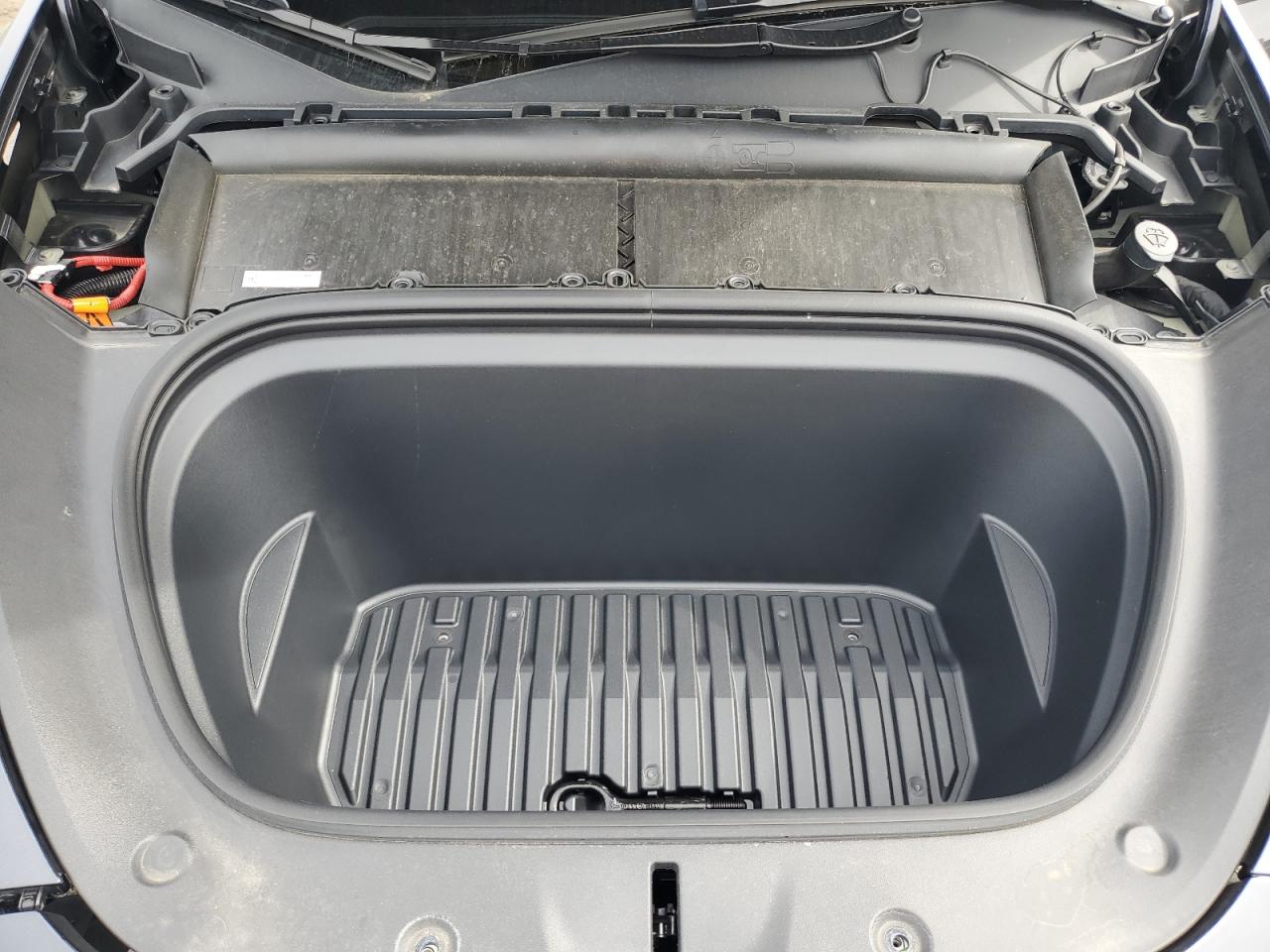 2025 Tesla Model Y VIN: 7SAYGAEEXSF294894 Lot: 81887075