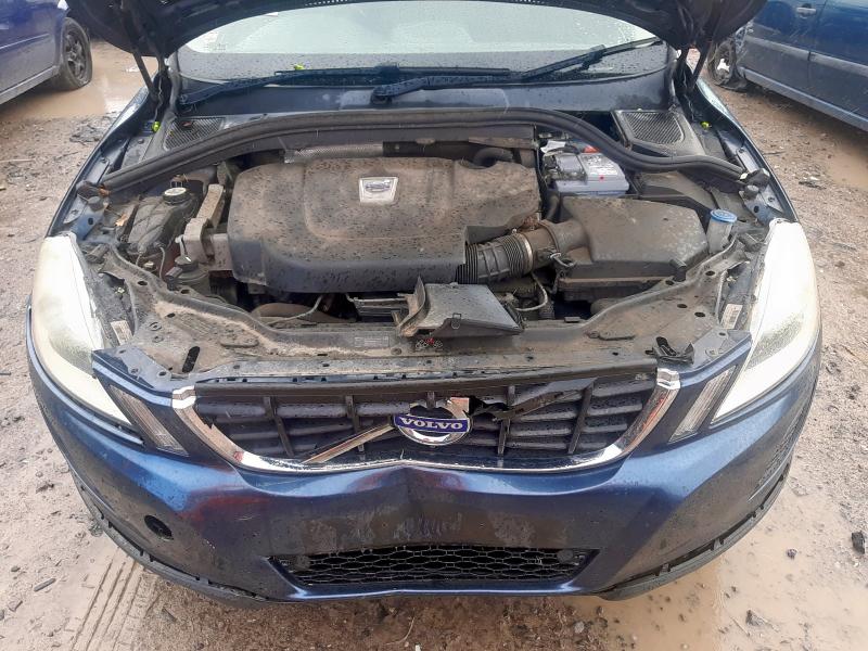 2010 VOLVO XC60 DRIVE SE D3 
