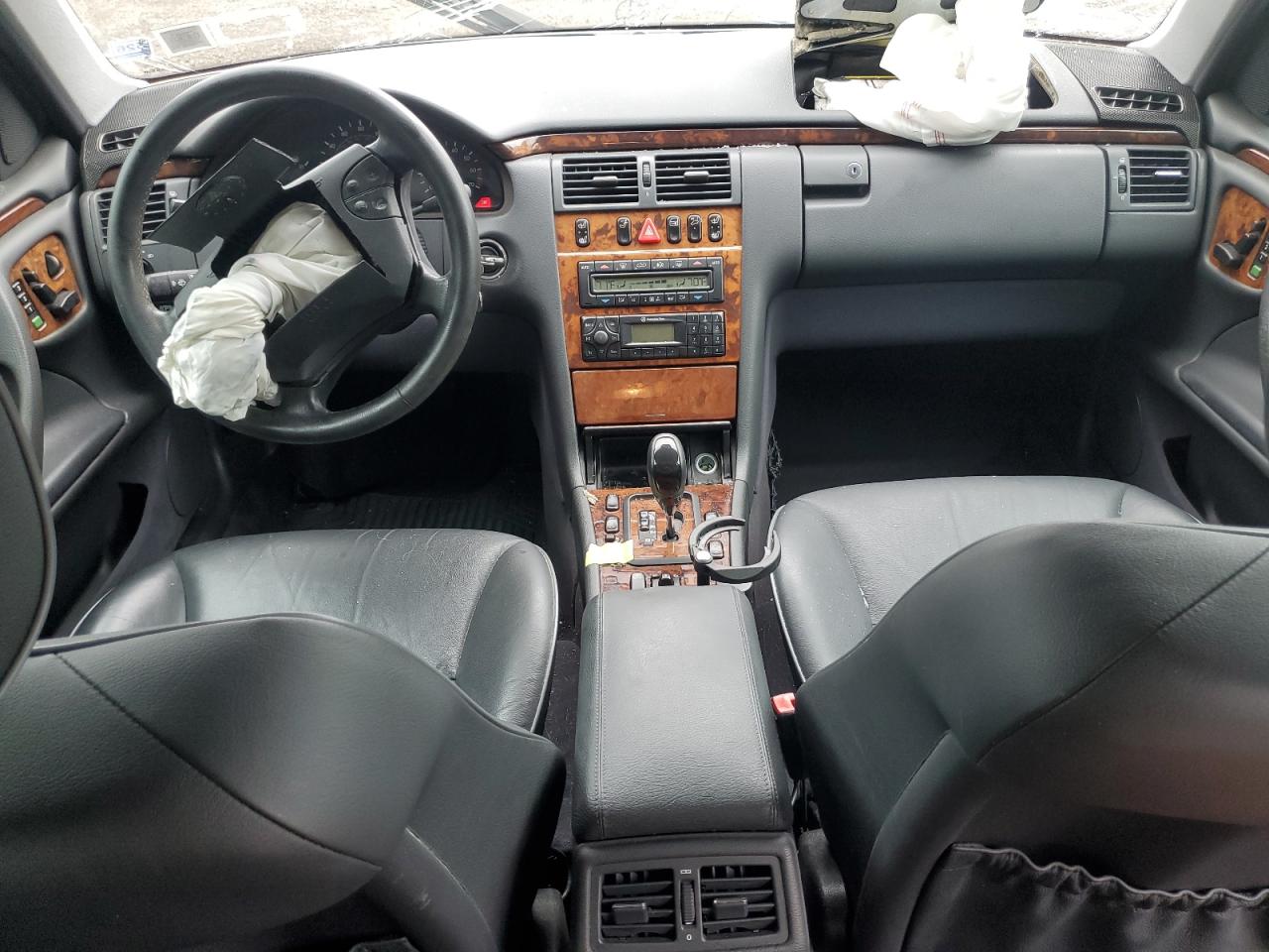 2002 Mercedes-Benz E 320 VIN: WDBJF65J92B481153 Lot: 83853225