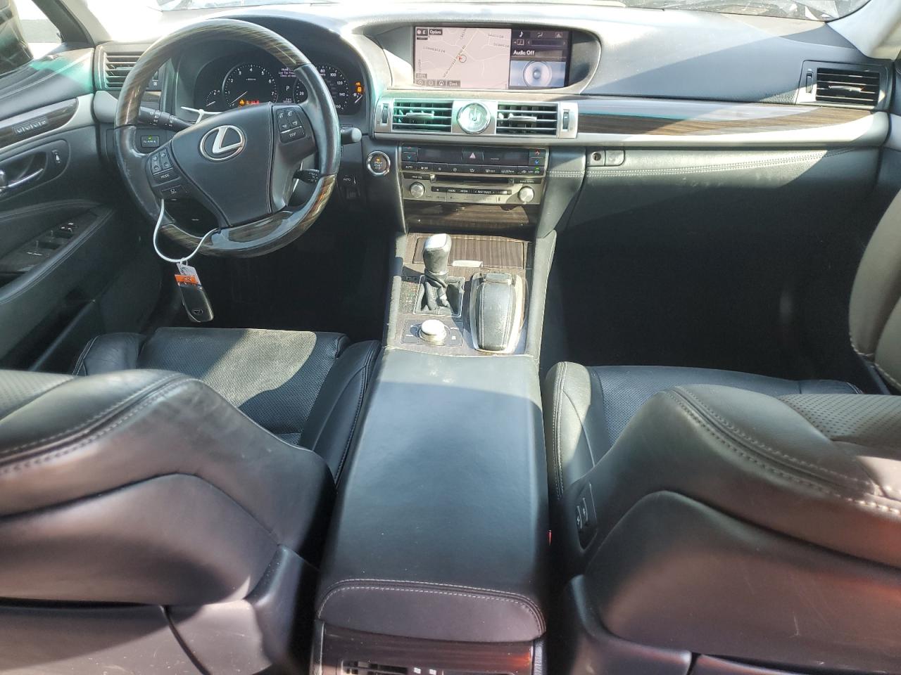 2015 Lexus Ls 460 VIN: JTHBL5EF4F5135518 Lot: 71992945