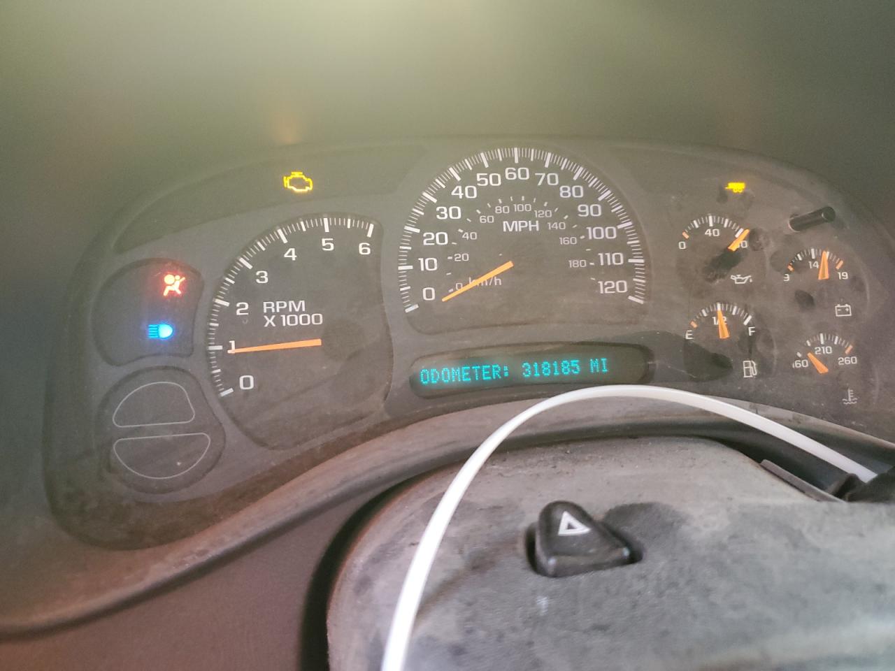 2003 Chevrolet Silverado C1500 VIN: 2GCEC19T631228562 Lot: 83961185