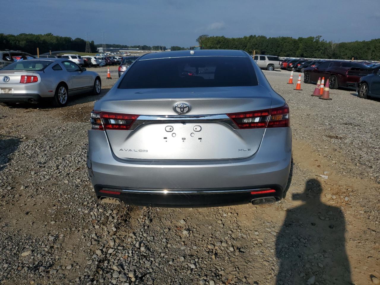 2016 Toyota Avalon Xle VIN: 4T1BK1EB3GU209637 Lot: 83792605