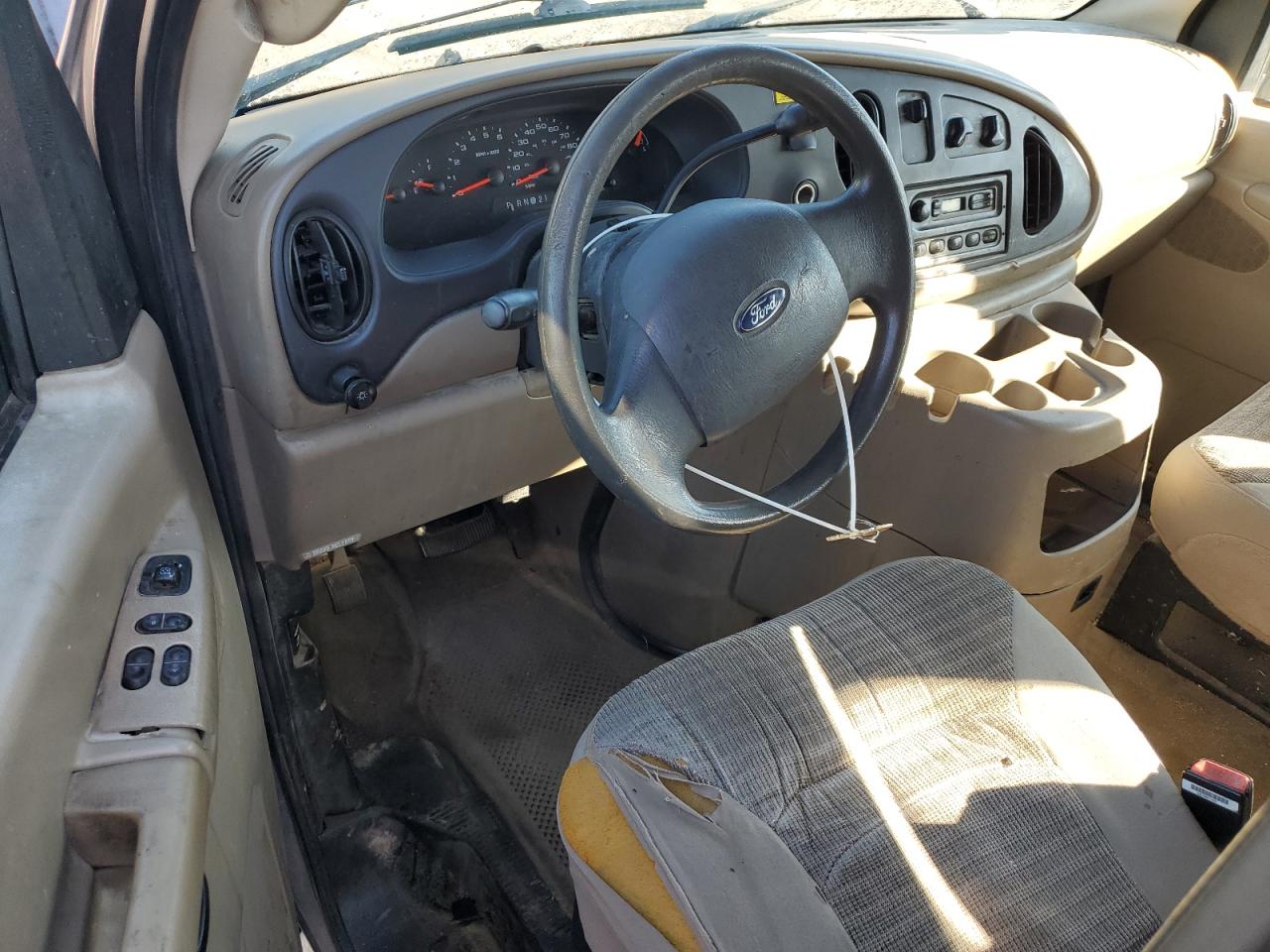 2004 Ford Econoline E250 Van VIN: 1FTNE24L84HB43759 Lot: 81034095