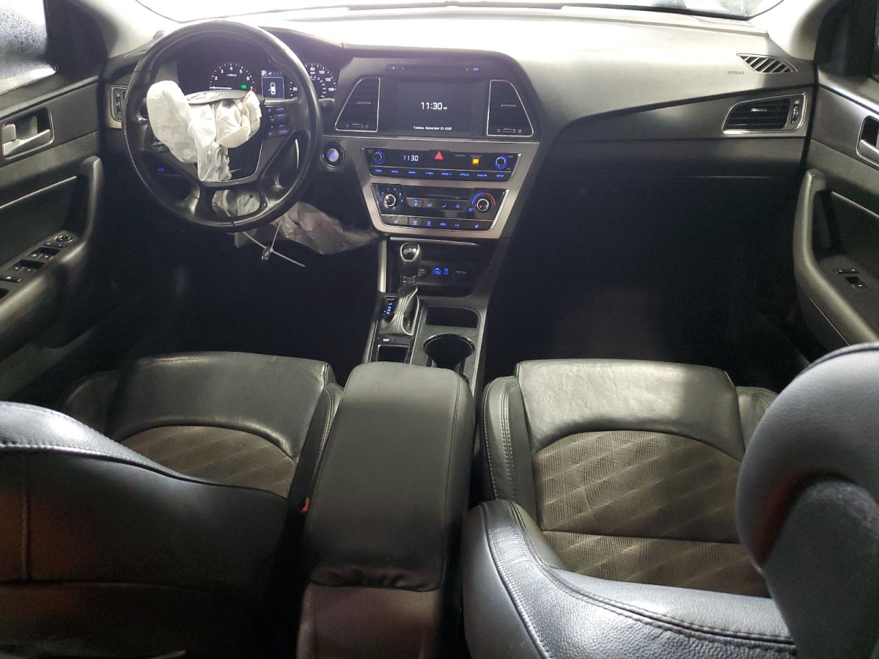 2017 Hyundai Sonata Sport VIN: 5NPE34AF2HH528094 Lot: 83848635