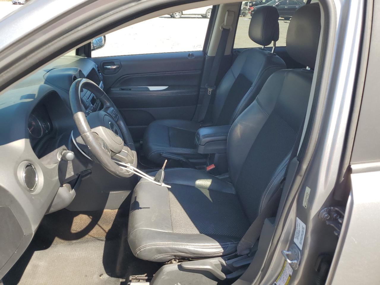 2014 Jeep Compass Latitude VIN: 1C4NJDEB8ED827099 Lot: 71846995