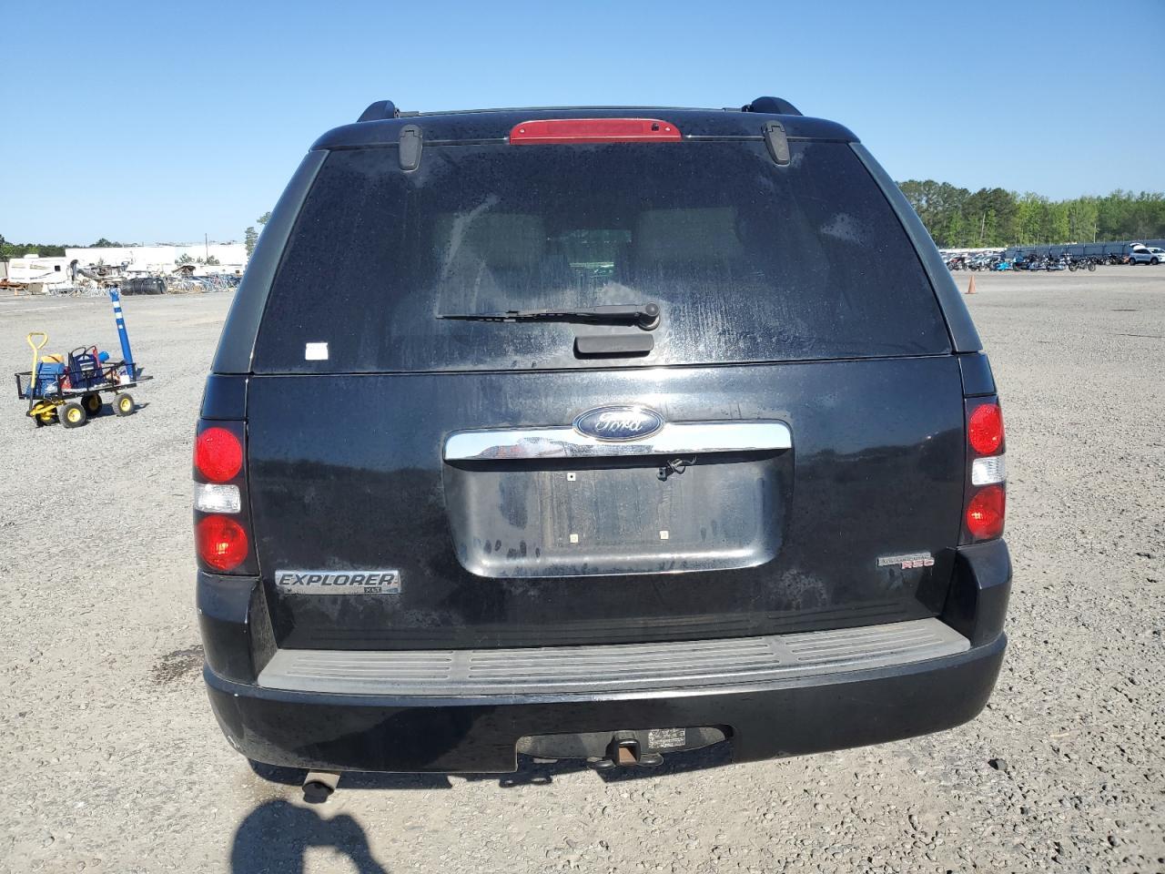 2007 Ford Explorer Xlt VIN: 1FMEU63E37UB61090 Lot: 80062655