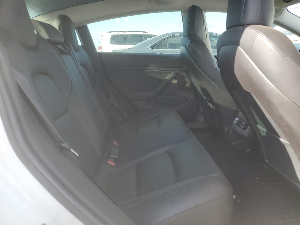 2019 Tesla Model 3 VIN: 5YJ3E1EBXKF513923 Lot: 71280455