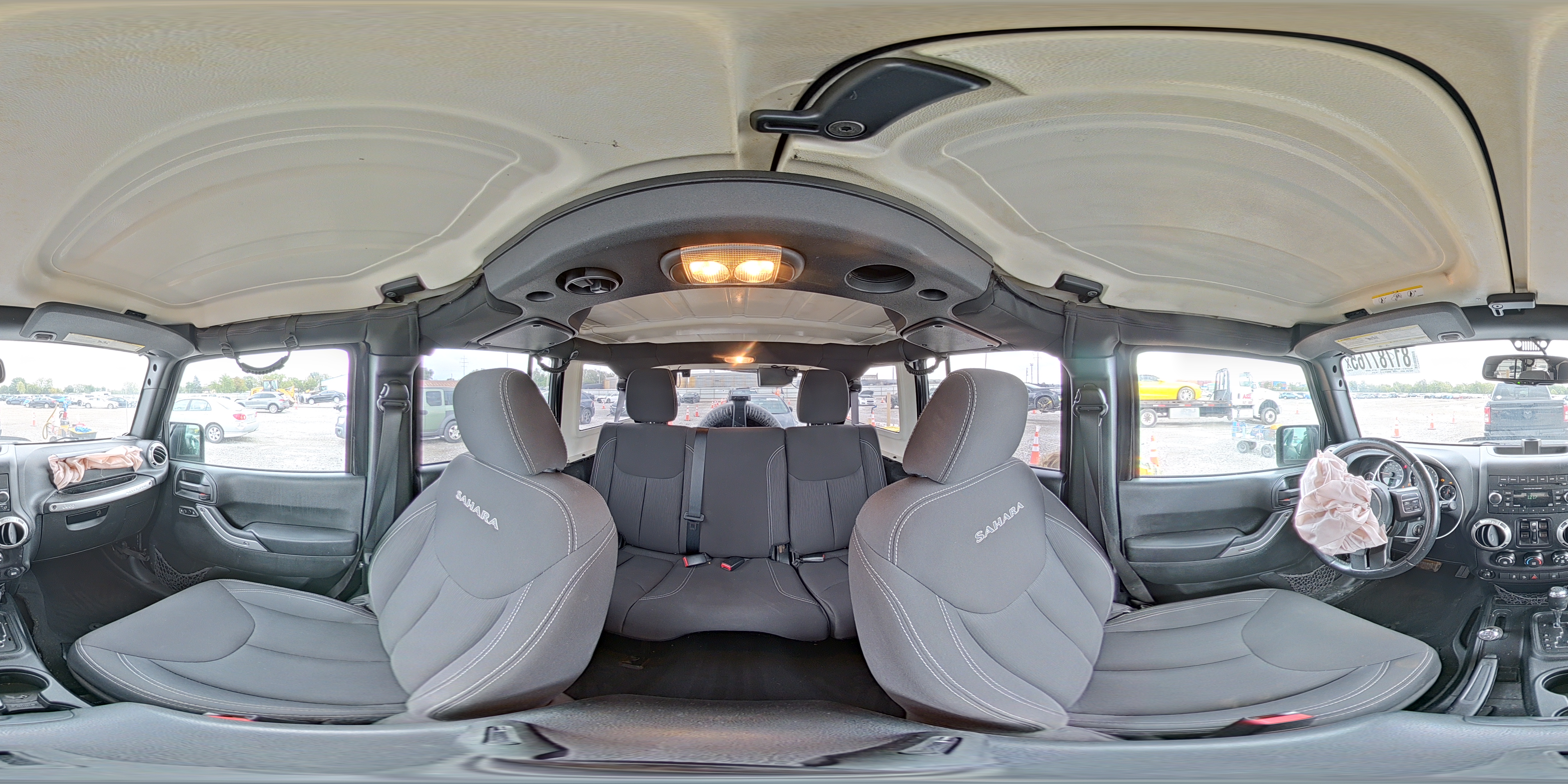 2018 Jeep Wrangler Unlimited Sahara VIN: 1C4HJWEG0JL927251 Lot: 81787765