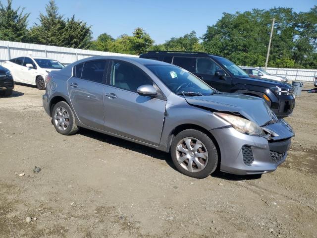  MAZDA 3 2013 Srebrny