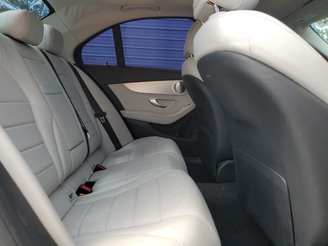 2015 Mercedes-Benz C 300 VIN: 55SWF4JB0FU084426 Lot: 80806635