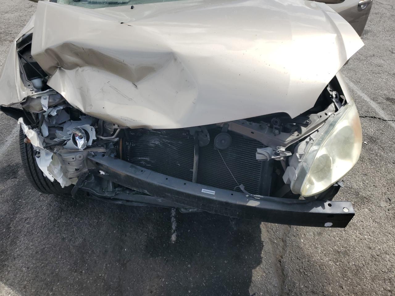 2004 Toyota Corolla Ce VIN: 1NXBR32E24Z340060 Lot: 81784005