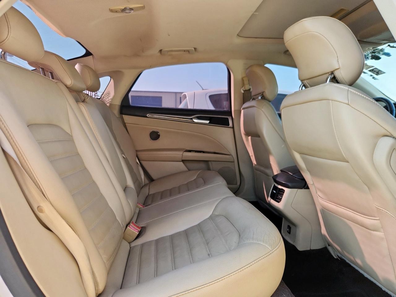 2015 Ford Fusion Se VIN: 3FA6P0HD4FR113090 Lot: 80909115