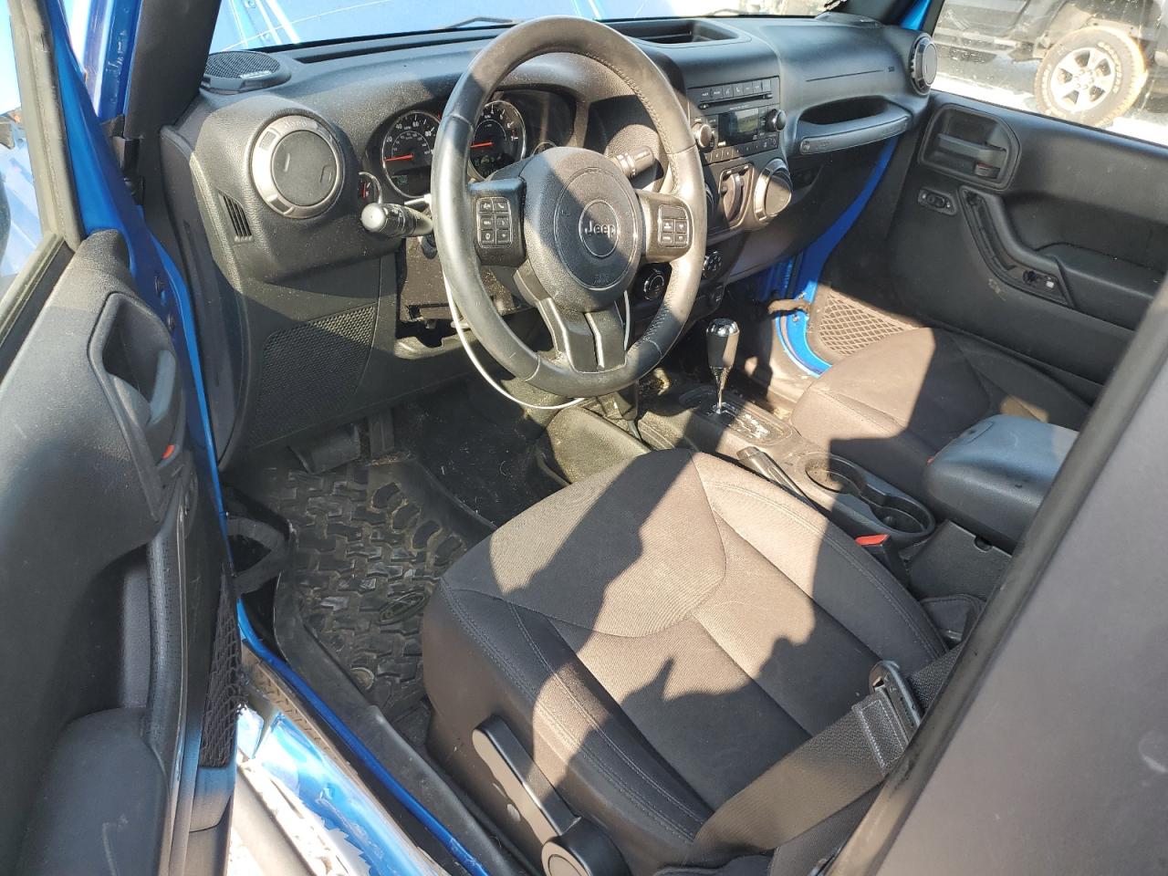 2015 Jeep Wrangler Sport VIN: 1C4AJWAG8FL585448 Lot: 81551585