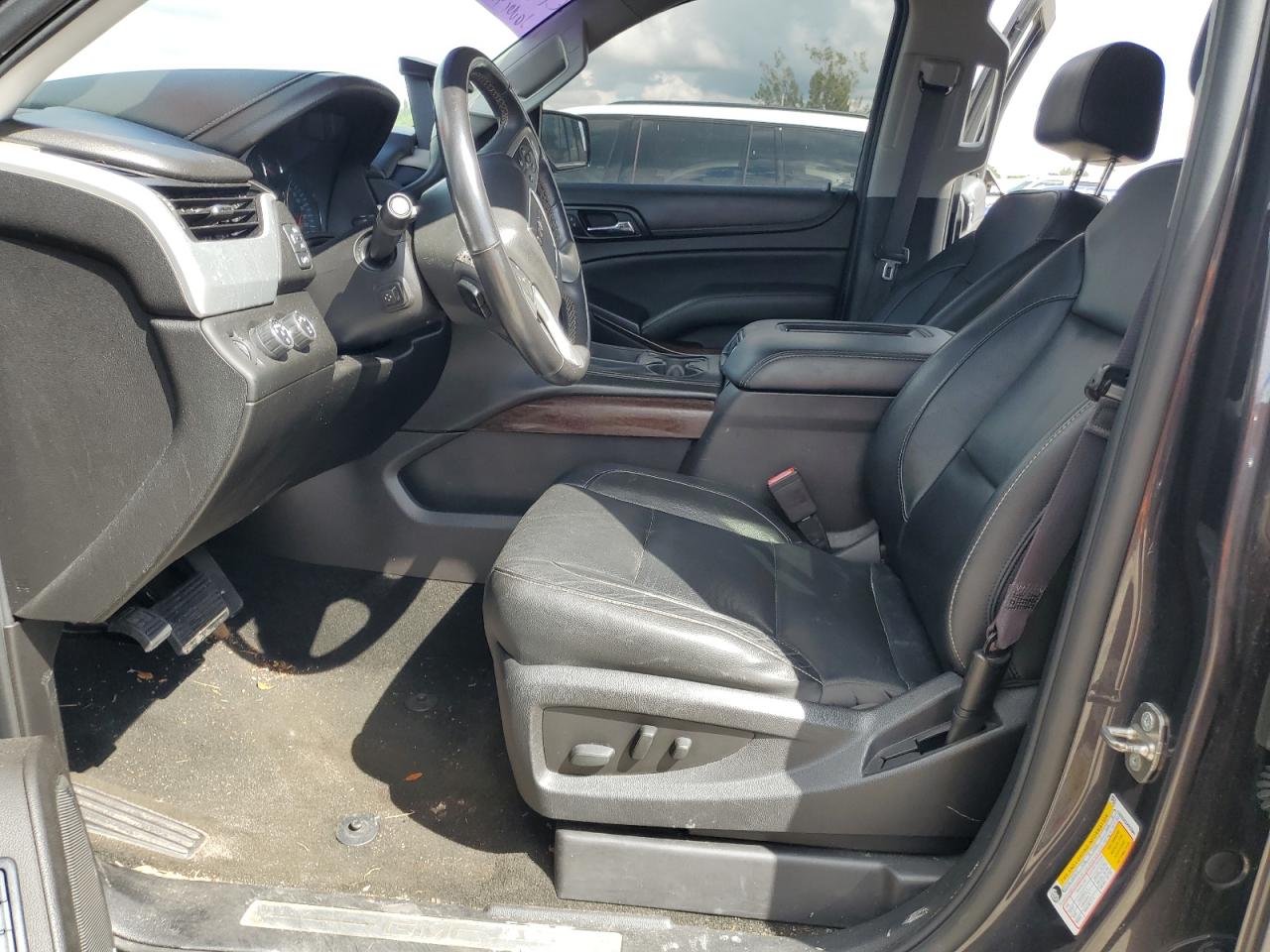 2017 GMC Yukon Xl K1500 Slt VIN: 1GKS2GKC4HR196068 Lot: 82099065