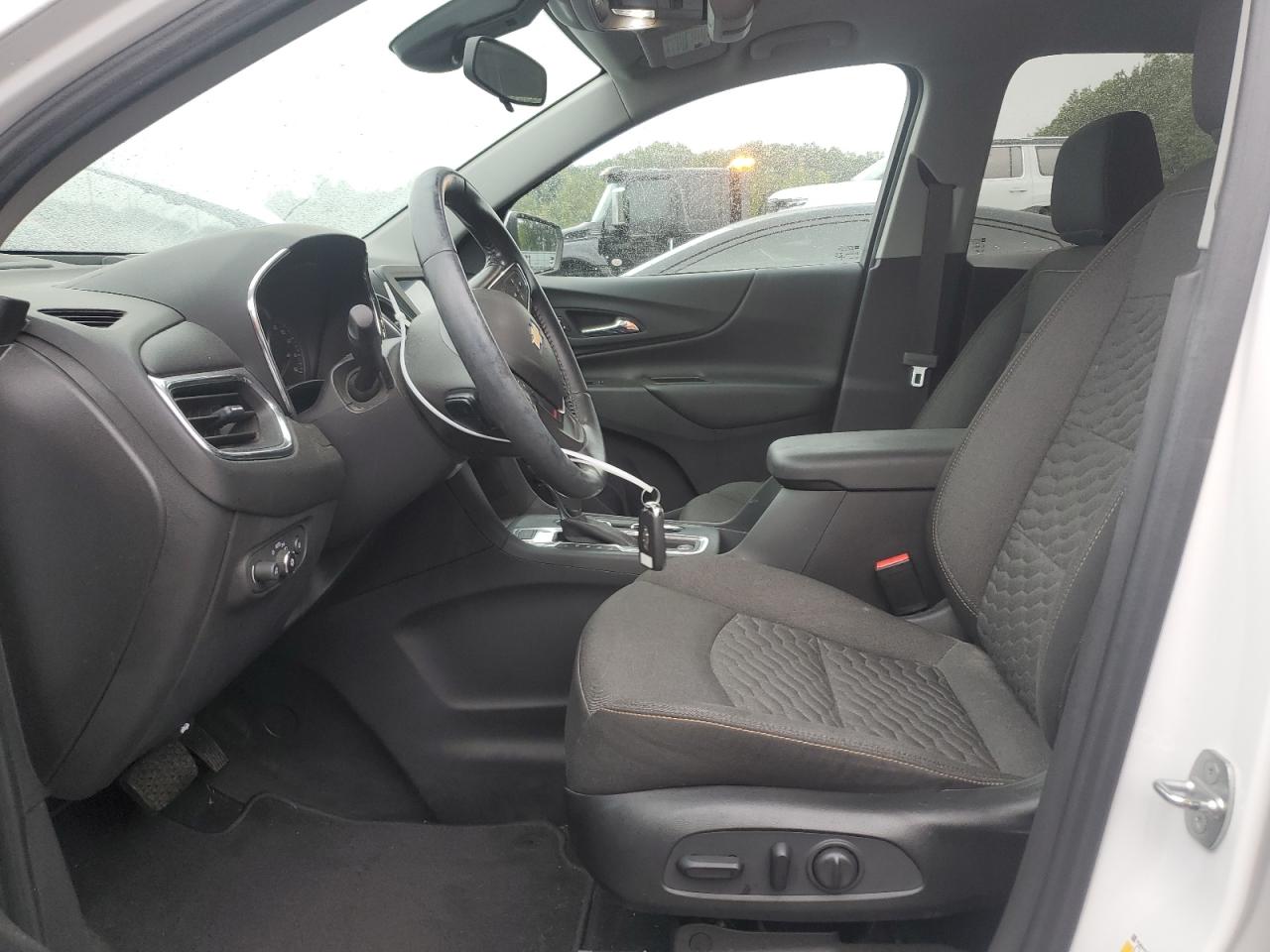 2020 Chevrolet Equinox Lt VIN: 3GNAXUEV2LL272463 Lot: 81774565