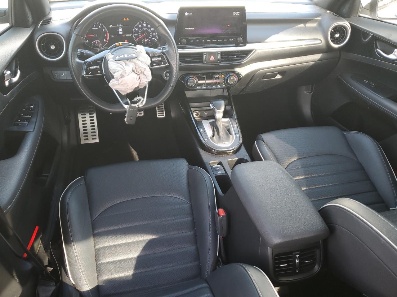 2022 Kia Forte Gt Line VIN: 3KPF54AD4NE497962 Lot: 83756485