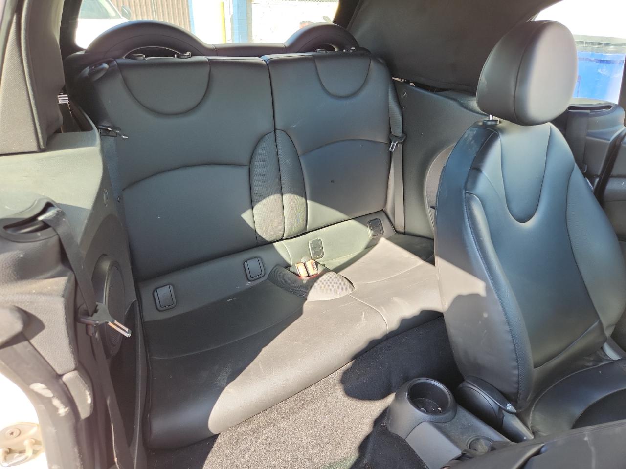 2011 Mini Cooper VIN: WMWZN3C50BT265131 Lot: 80729135