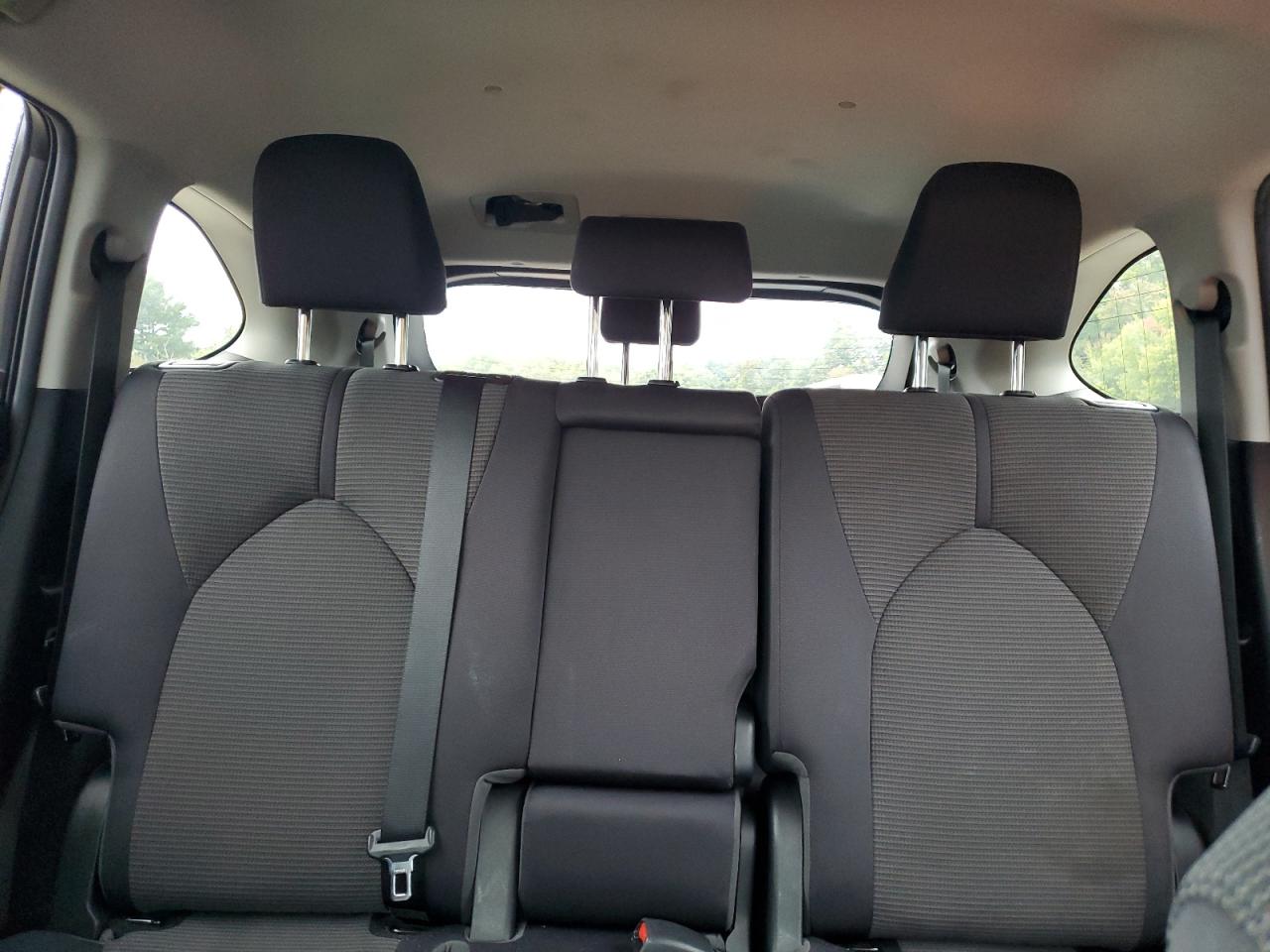 2021 Toyota Highlander L VIN: 5TDBZRBH6MS098332 Lot: 80469885