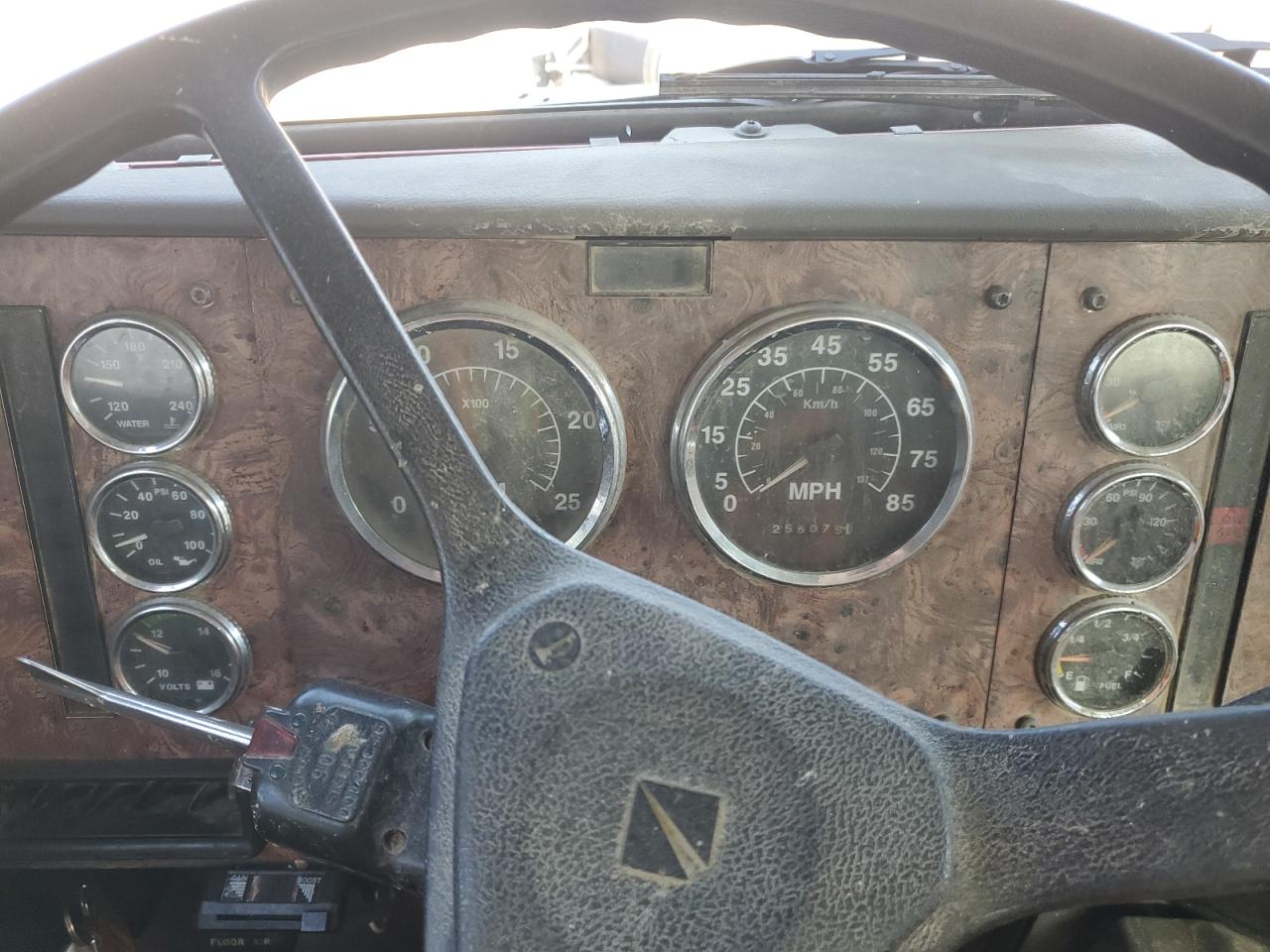 1999 International Paystar F5070 Dump Truck VIN: 1HTTGAET8XJ004192 Lot: 71066235