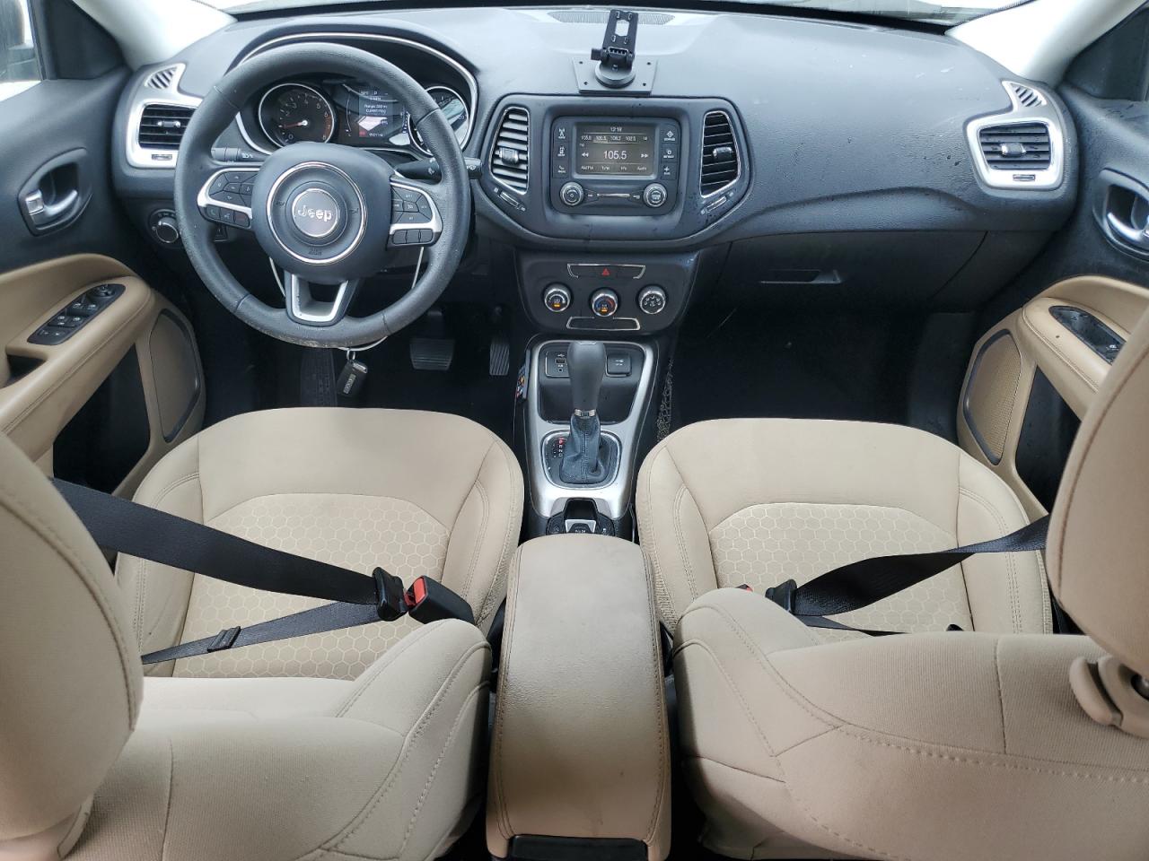 2018 Jeep Compass Sport VIN: 3C4NJCAB0JT471090 Lot: 71976155