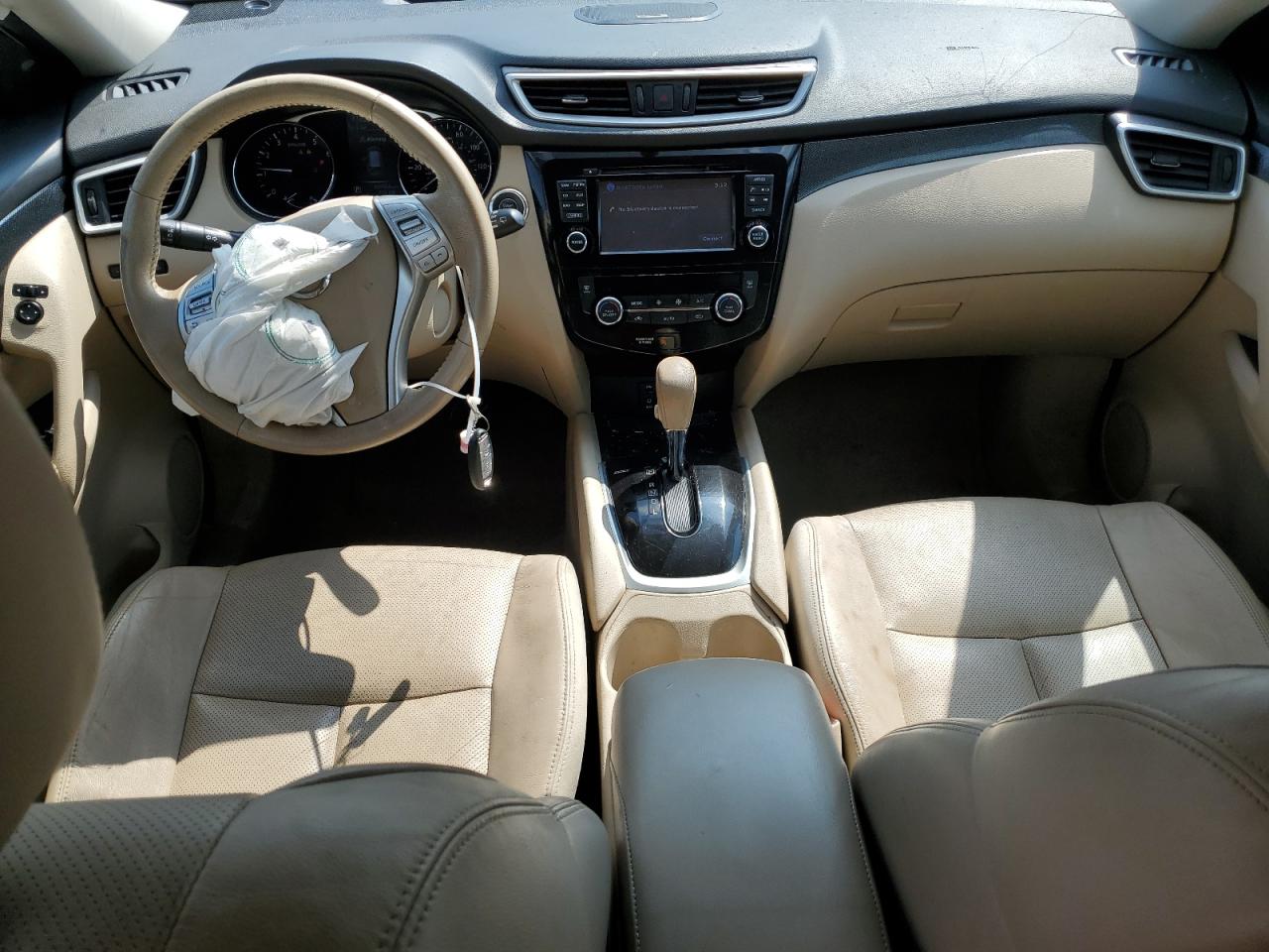 2015 Nissan Rogue S VIN: 5N1AT2MTXFC860857 Lot: 80014305