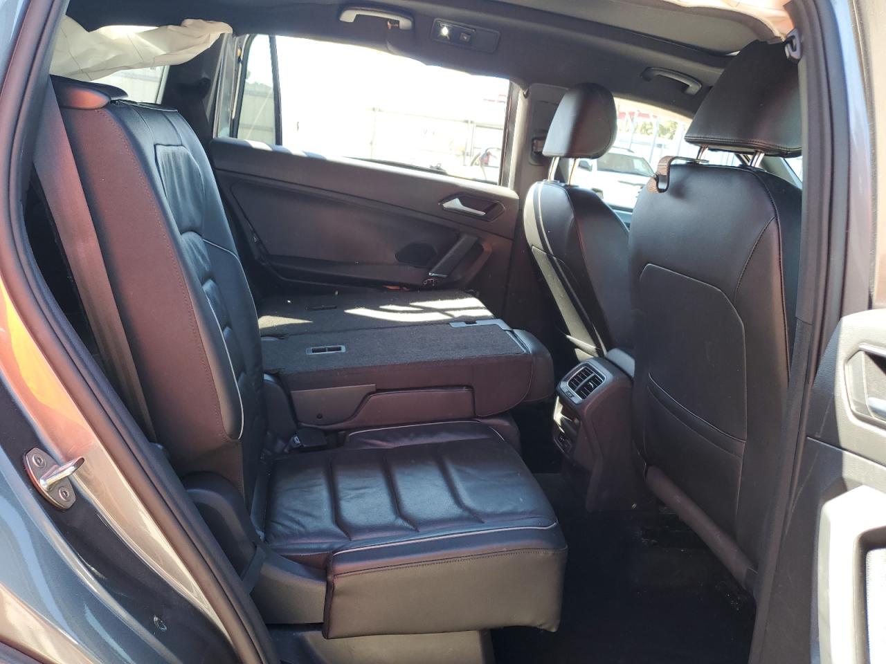 2018 Volkswagen Tiguan Sel Premium VIN: 3VV5B7AX6JM185417 Lot: 82032505