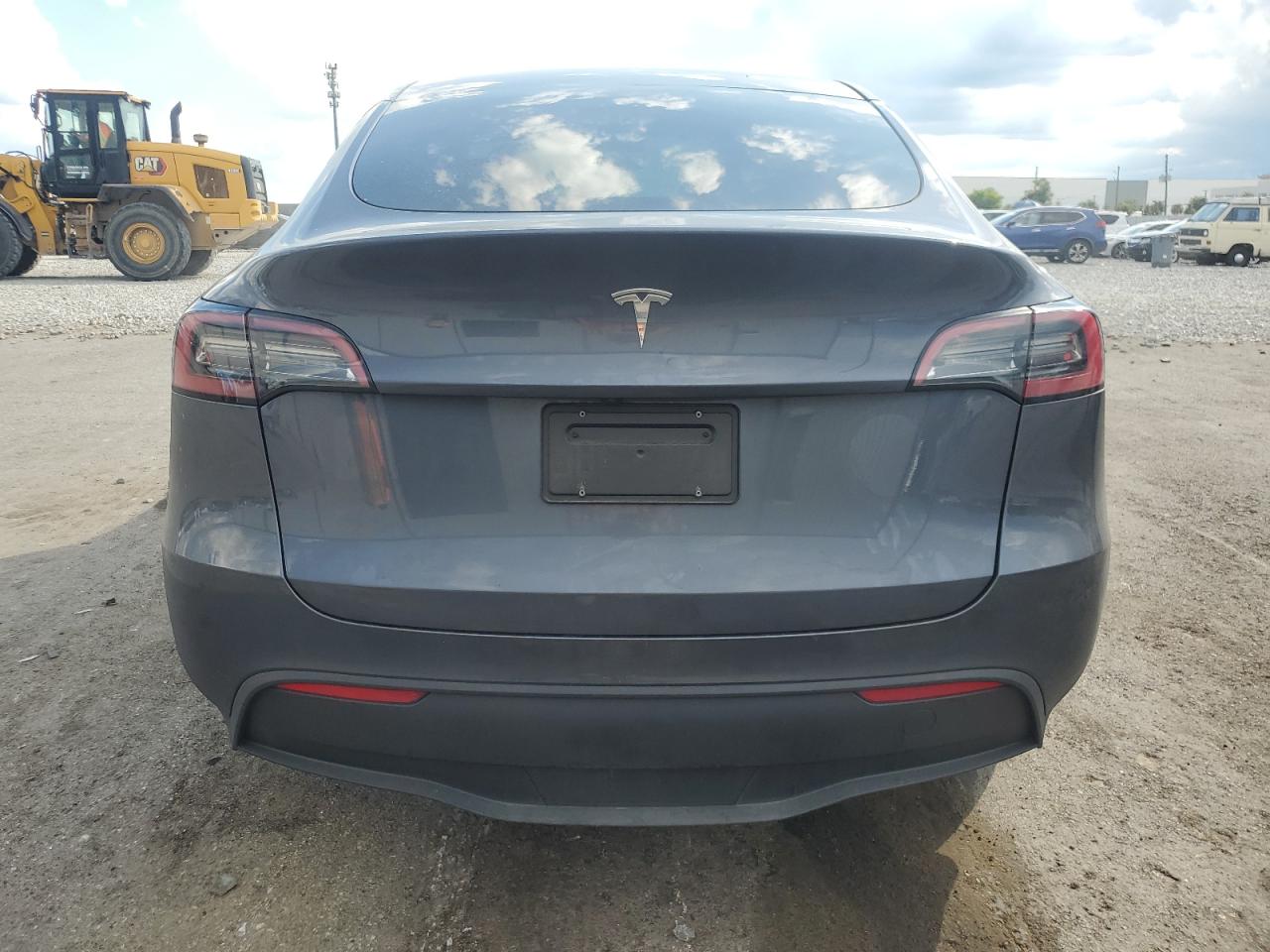 2023 Tesla Model Y VIN: 7SAYGDED6PF959824 Lot: 84455345