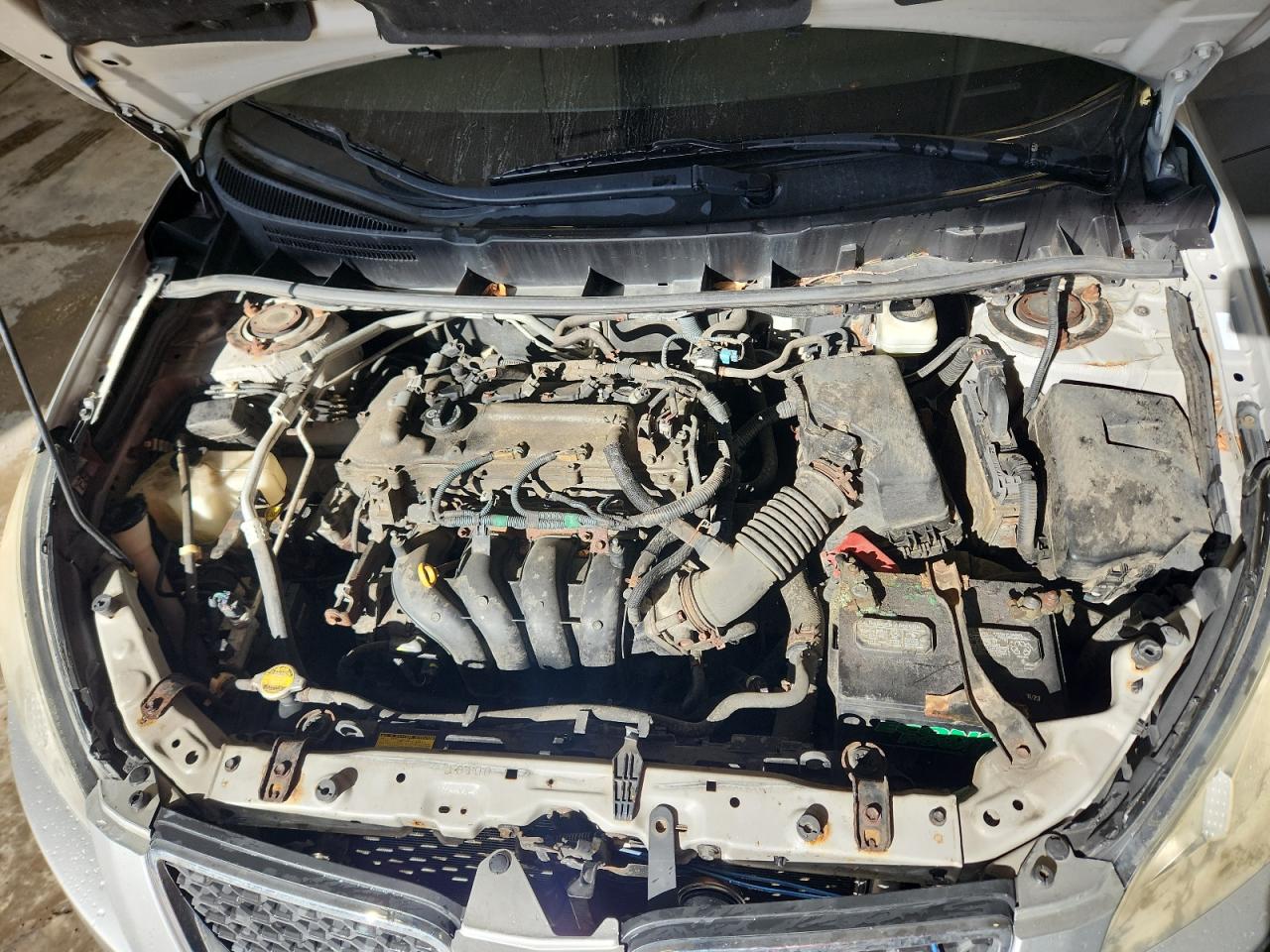 2010 Pontiac Vibe VIN: 5Y2SP6E85AZ405743 Lot: 83821785