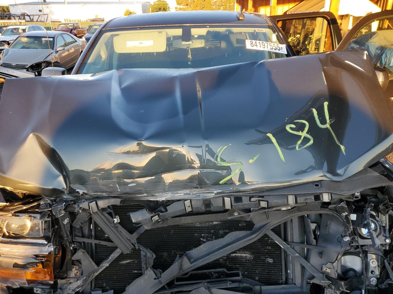 2018 Chevrolet Silverado K1500 Lt VIN: 3GCUKREC3JG299046 Lot: 84197555