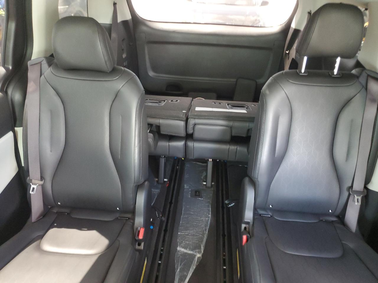 2024 Kia Carnival Ex VIN: KNDNC5H32R6432818 Lot: 80499535